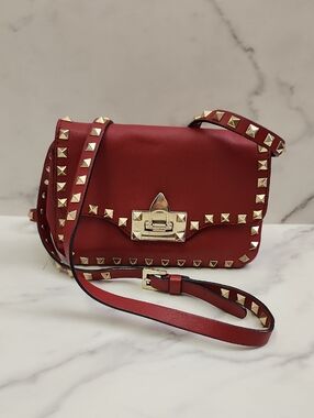 Authentic Red Leather Valentino Garavani Rockstud Shoulder Bag With Digital COA